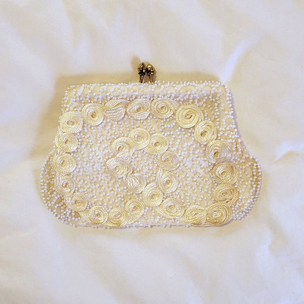 B Altman & Co Beaded Coin Purse